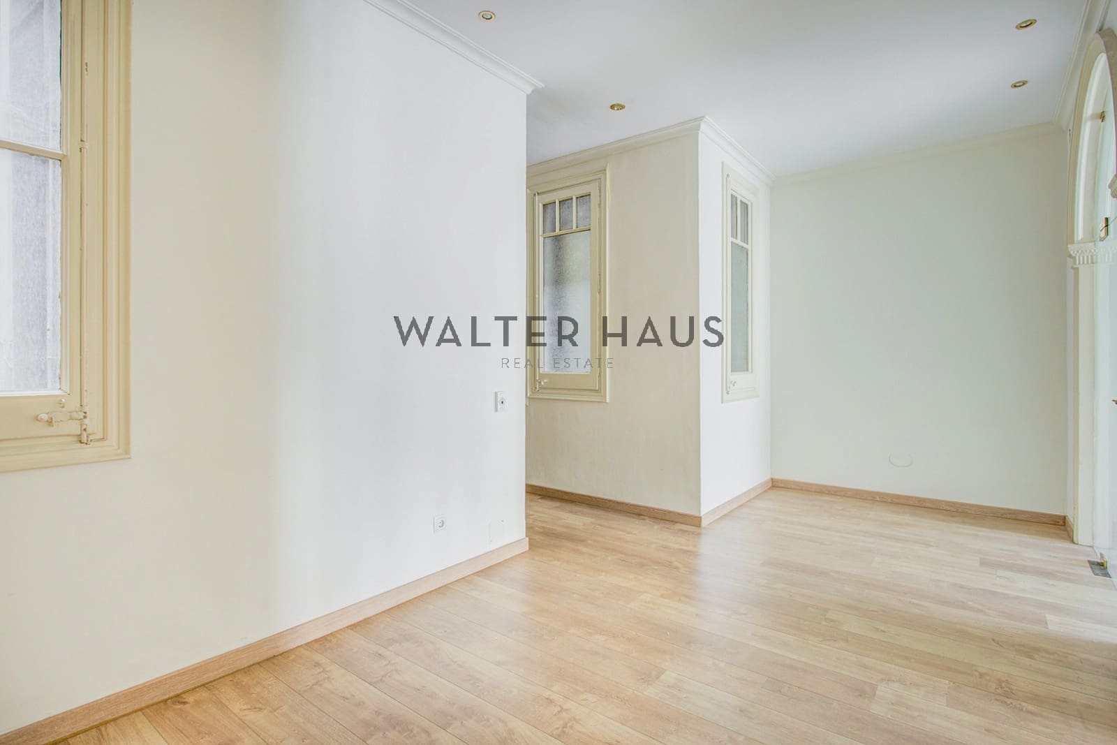4 sypialnia Mieszkanie na sprzedaż w Miasto Barcelona - 799 000 € (Ref: 9315241)