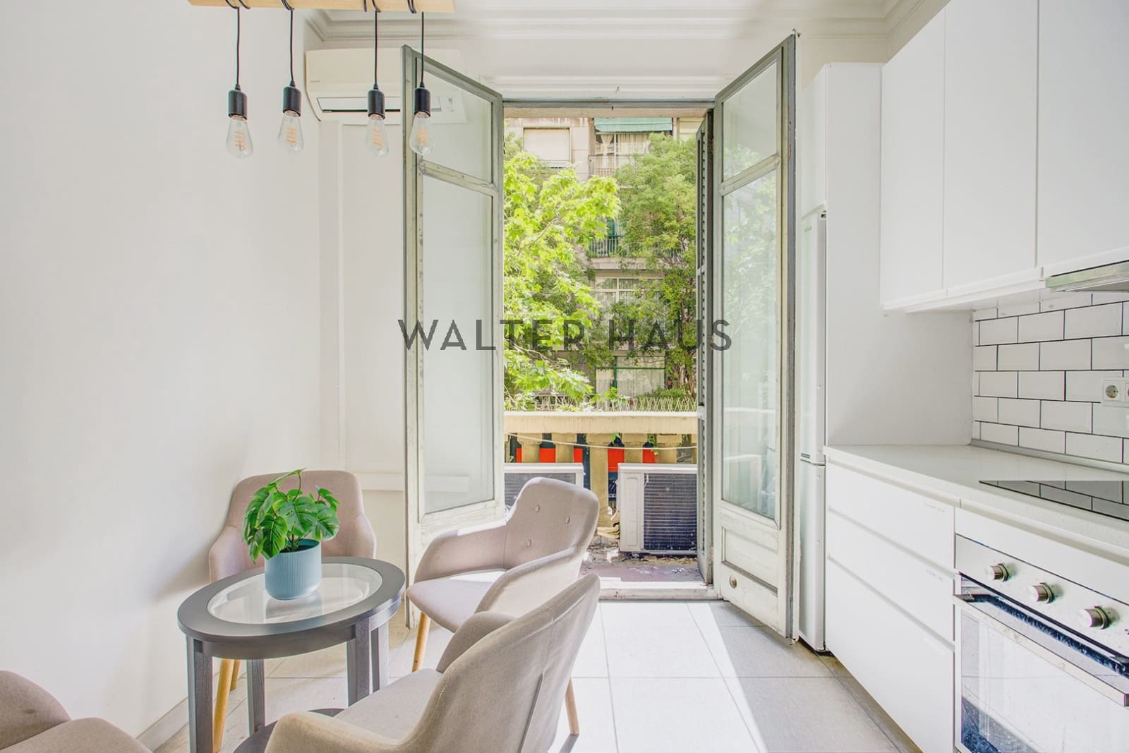 4 sypialnia Mieszkanie na sprzedaż w Miasto Barcelona - 799 000 € (Ref: 9315241)