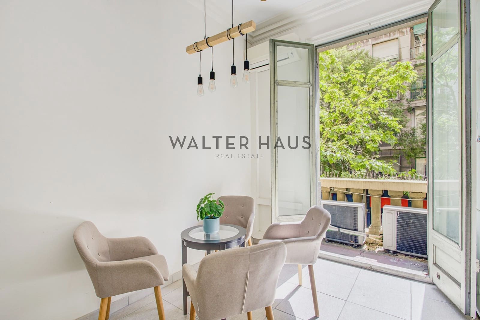 4 sypialnia Mieszkanie na sprzedaż w Miasto Barcelona - 799 000 € (Ref: 9315241)