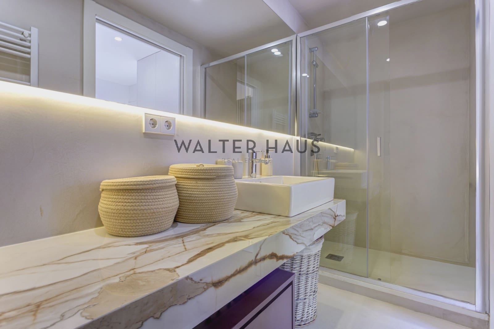 3 quarto Penthouse para venda em Barcelona cidade - 1 500 000 € (Ref: 9318144)