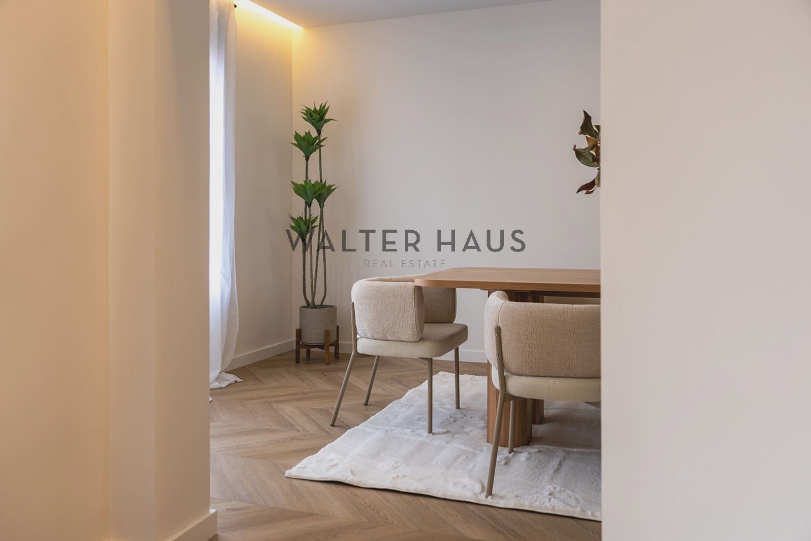 4 soveværelse Lejlighed til salg i Barcelona by - € 1.549.000 (Ref: 9319720)