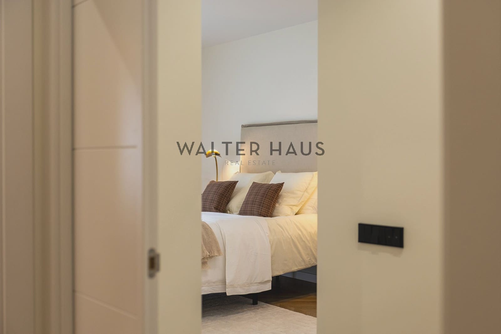 4 soveværelse Lejlighed til salg i Barcelona by - € 1.549.000 (Ref: 9319720)