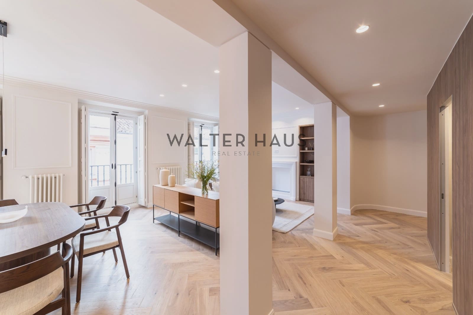 2 slaapkamer Flat te koop in Madrid stad - € 1.645.000 (Ref: 9329601)