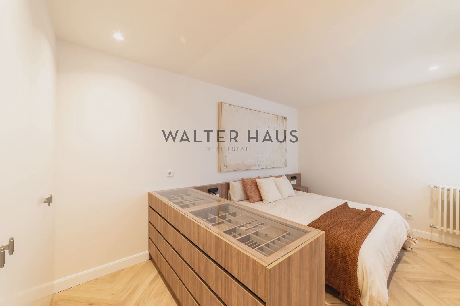 2 slaapkamer Flat te koop in Madrid stad - € 1.645.000 (Ref: 9329601)