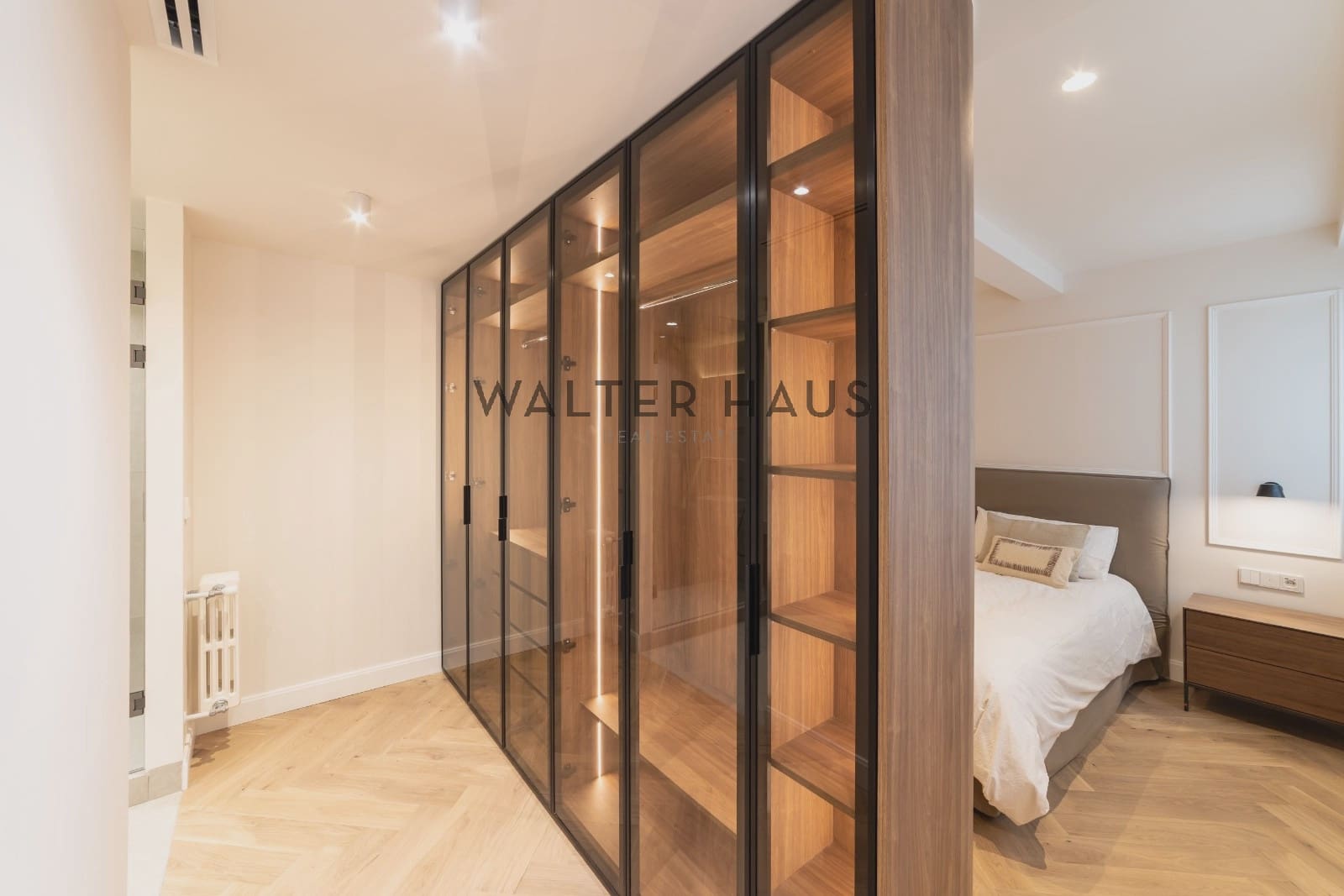 2 slaapkamer Flat te koop in Madrid stad - € 1.645.000 (Ref: 9329601)