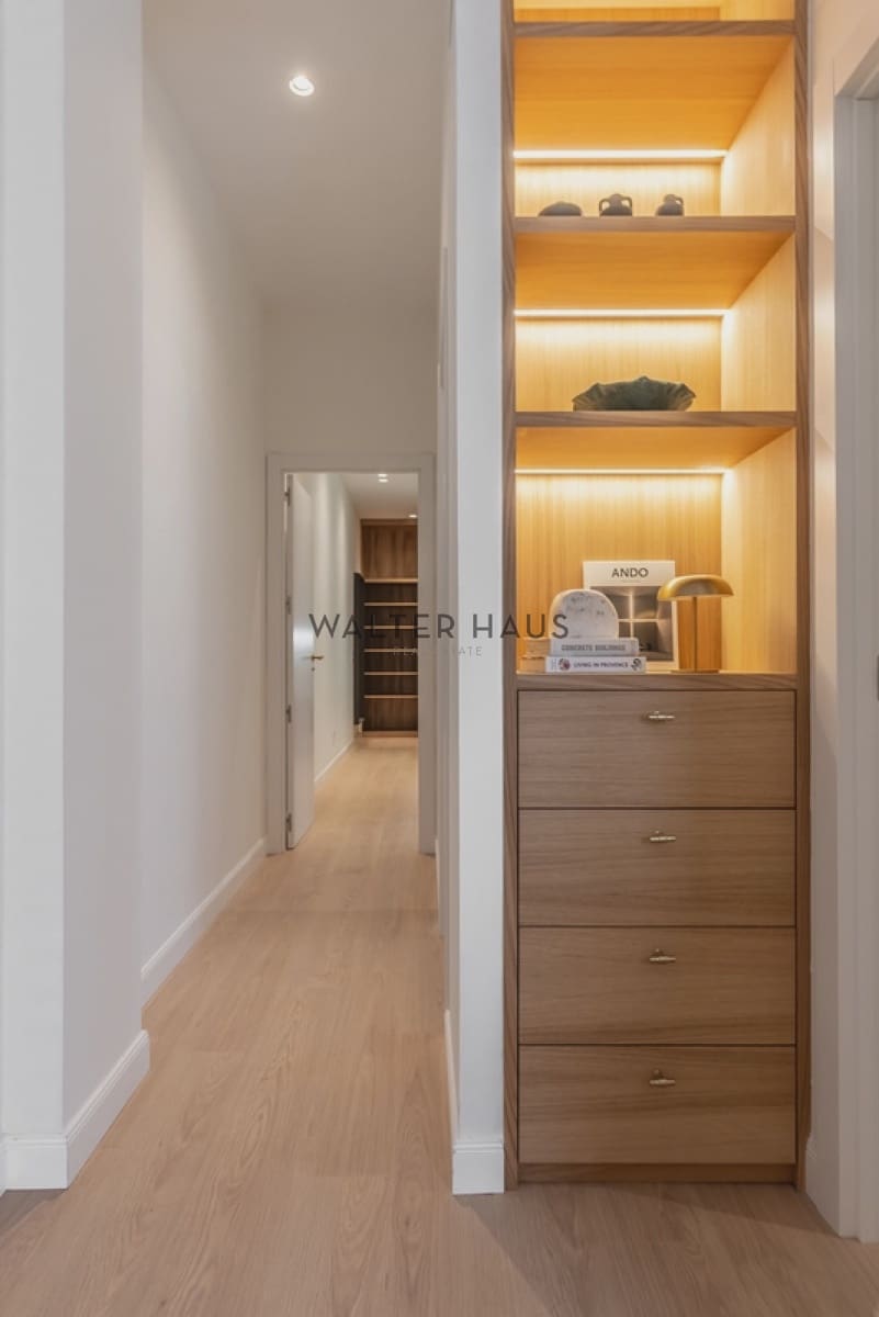 2 soveværelse Lejlighed til salg i Madrid by - € 860.000 (Ref: 9329875)