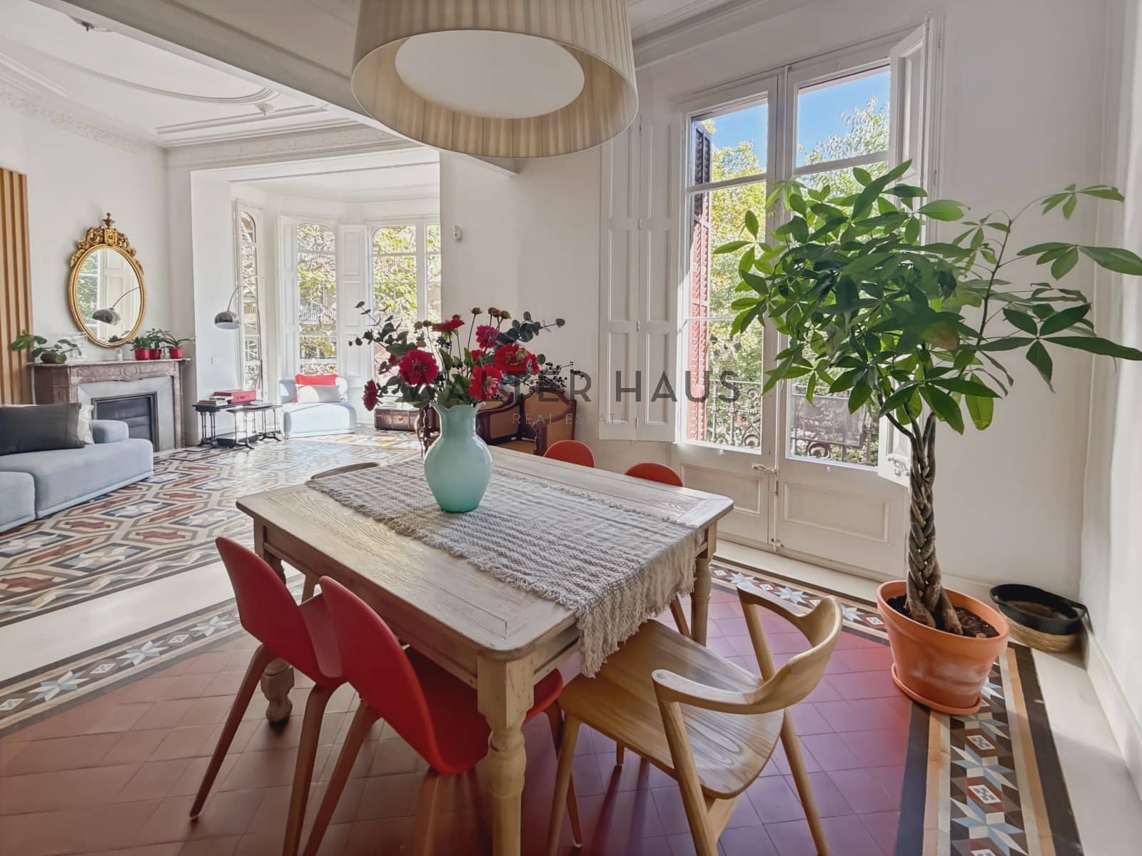 3 soveværelse Lejlighed til leje i Barcelona by - € 6.500 (Ref: 9329876)