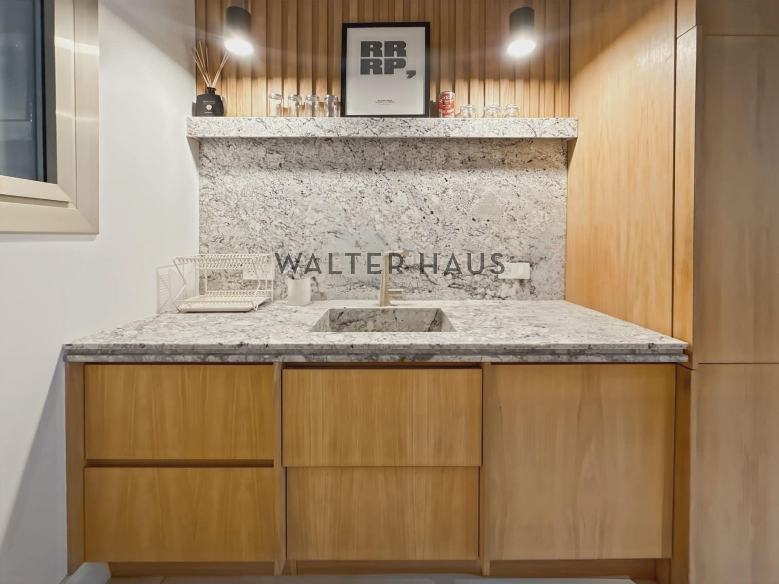 3 soveværelse Lejlighed til leje i Barcelona by - € 6.500 (Ref: 9329876)