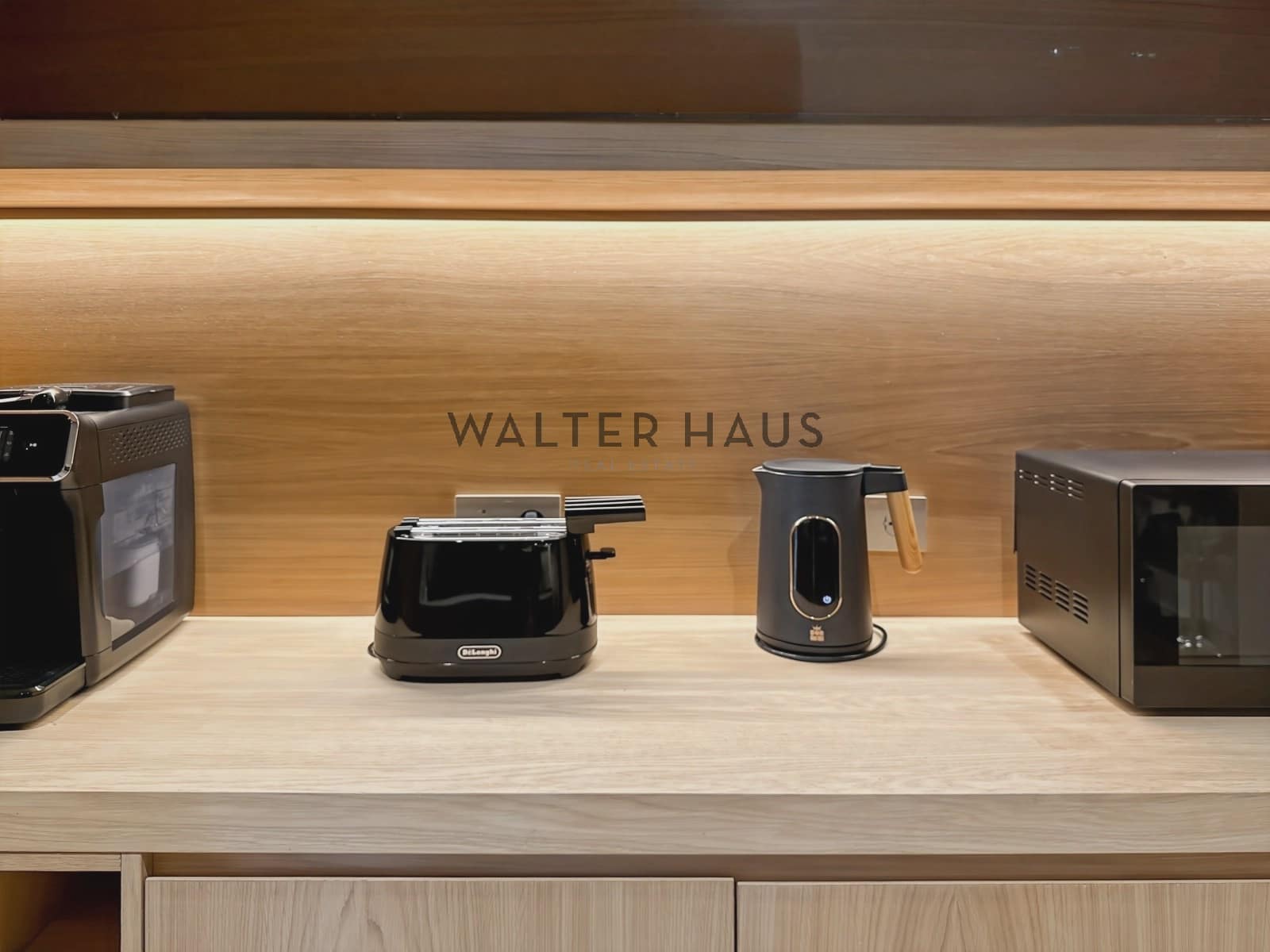 3 soveværelse Lejlighed til leje i Barcelona by - € 6.500 (Ref: 9329876)