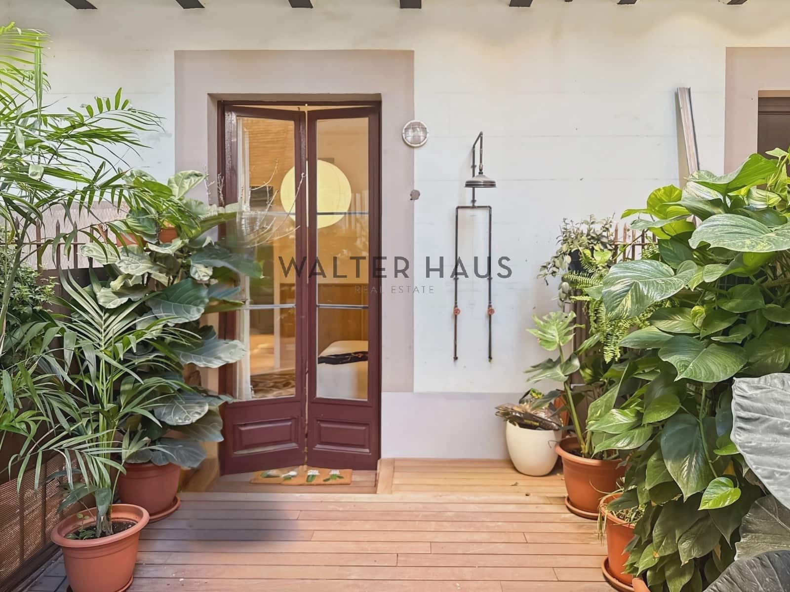 3 soveværelse Lejlighed til leje i Barcelona by - € 6.500 (Ref: 9329876)