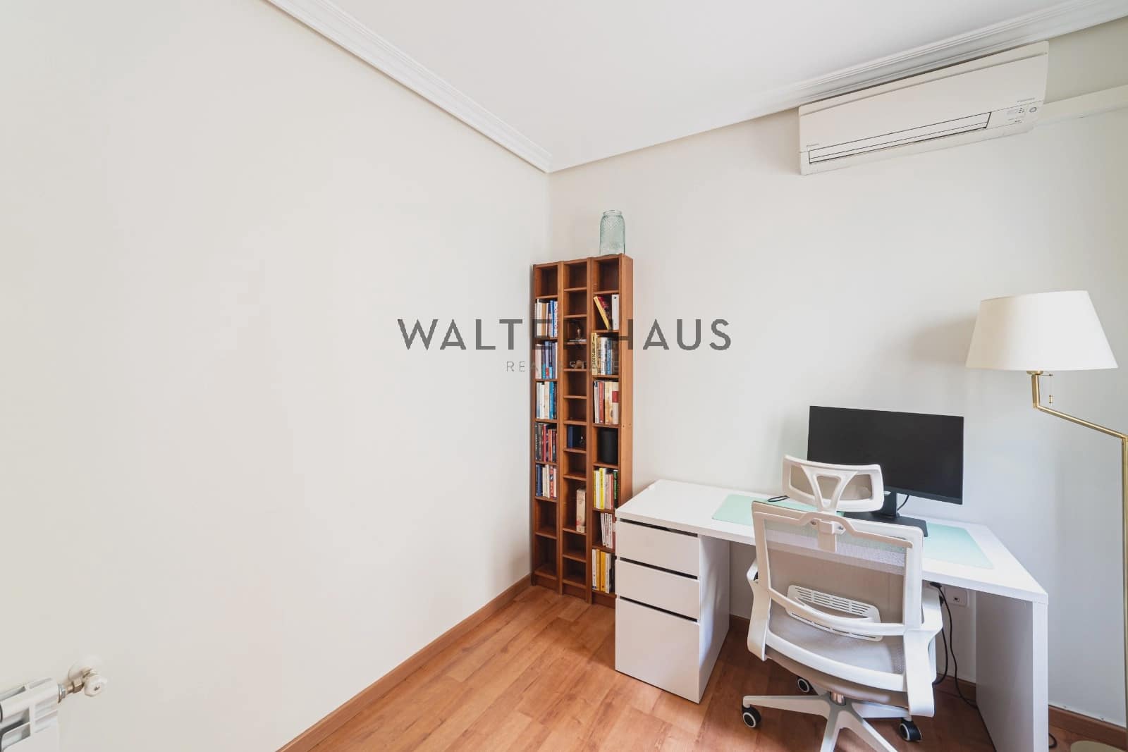 2 soveværelse Lejlighed til salg i Madrid by - € 800.000 (Ref: 9337057)