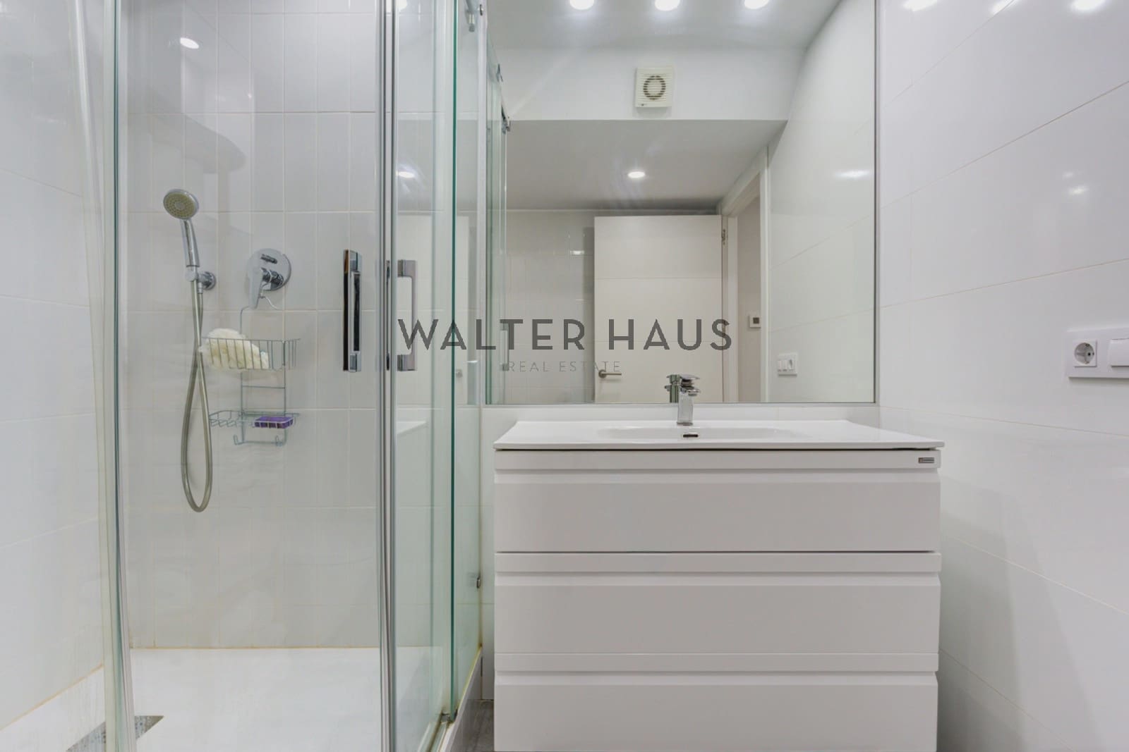 2 slaapkamer Penthouse te koop in Barcelona stad - € 599.000 (Ref: 9344092)