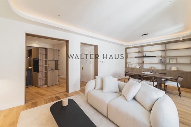 2 bedroom Flat for sale in Trafalgar, Madrid city with pool - € 1,800,000 (Ref: 9350089)