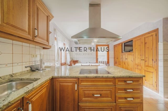 7 bedroom Villa for sale in Calonge i Sant Antoni with pool - € 2,300,000 (Ref: 9352154)