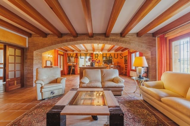 7 bedroom Villa for sale in Calonge i Sant Antoni with pool - € 2,300,000 (Ref: 9352154)