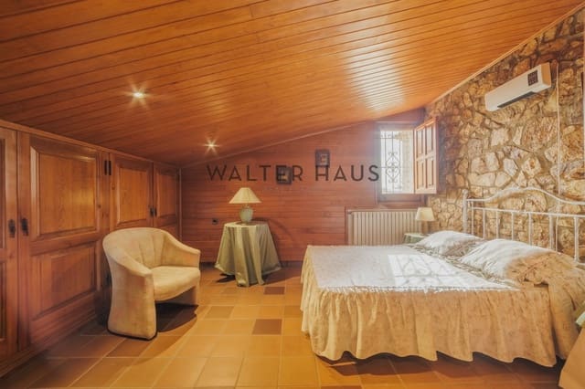 7 bedroom Villa for sale in Calonge i Sant Antoni with pool - € 2,300,000 (Ref: 9352154)