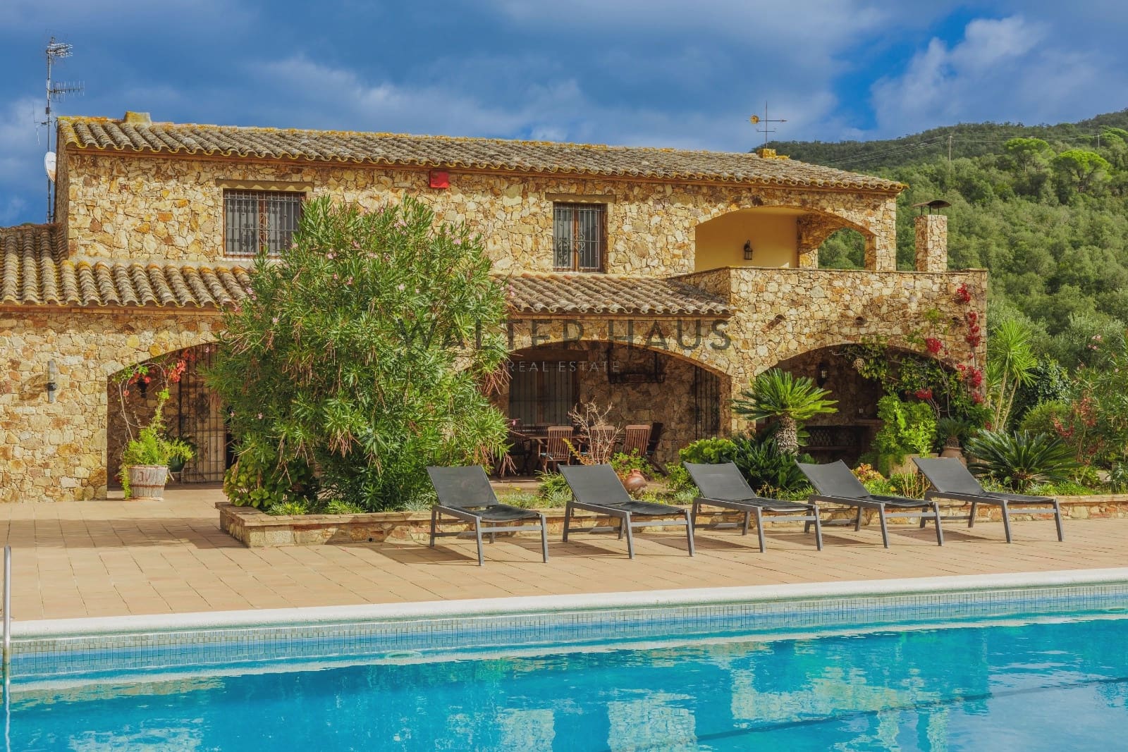 7 bedroom Villa for sale in Calonge i Sant Antoni with pool - € 2,300,000 (Ref: 9352154)