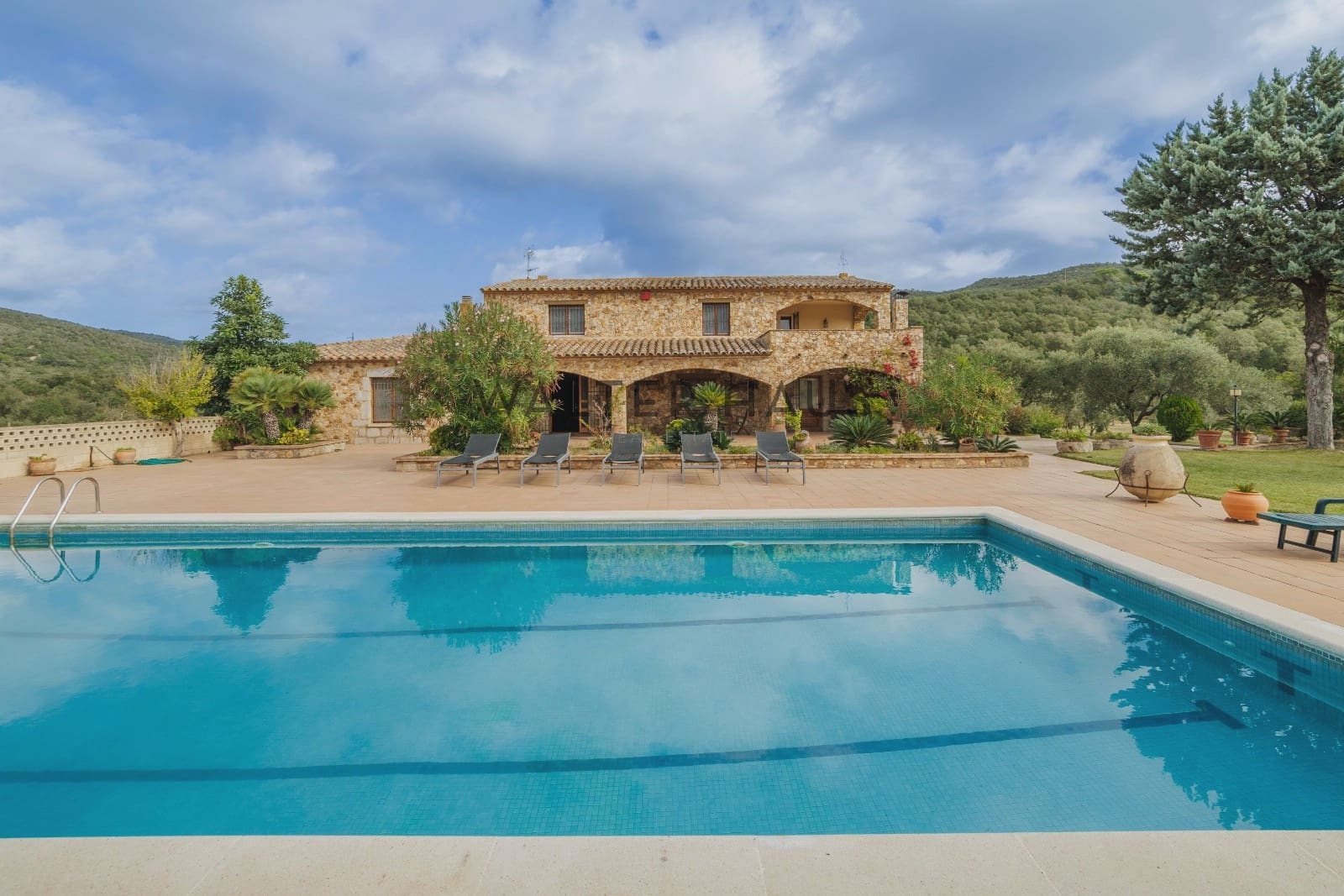 7 bedroom Villa for sale in Calonge i Sant Antoni with pool - € 2,300,000 (Ref: 9352154)