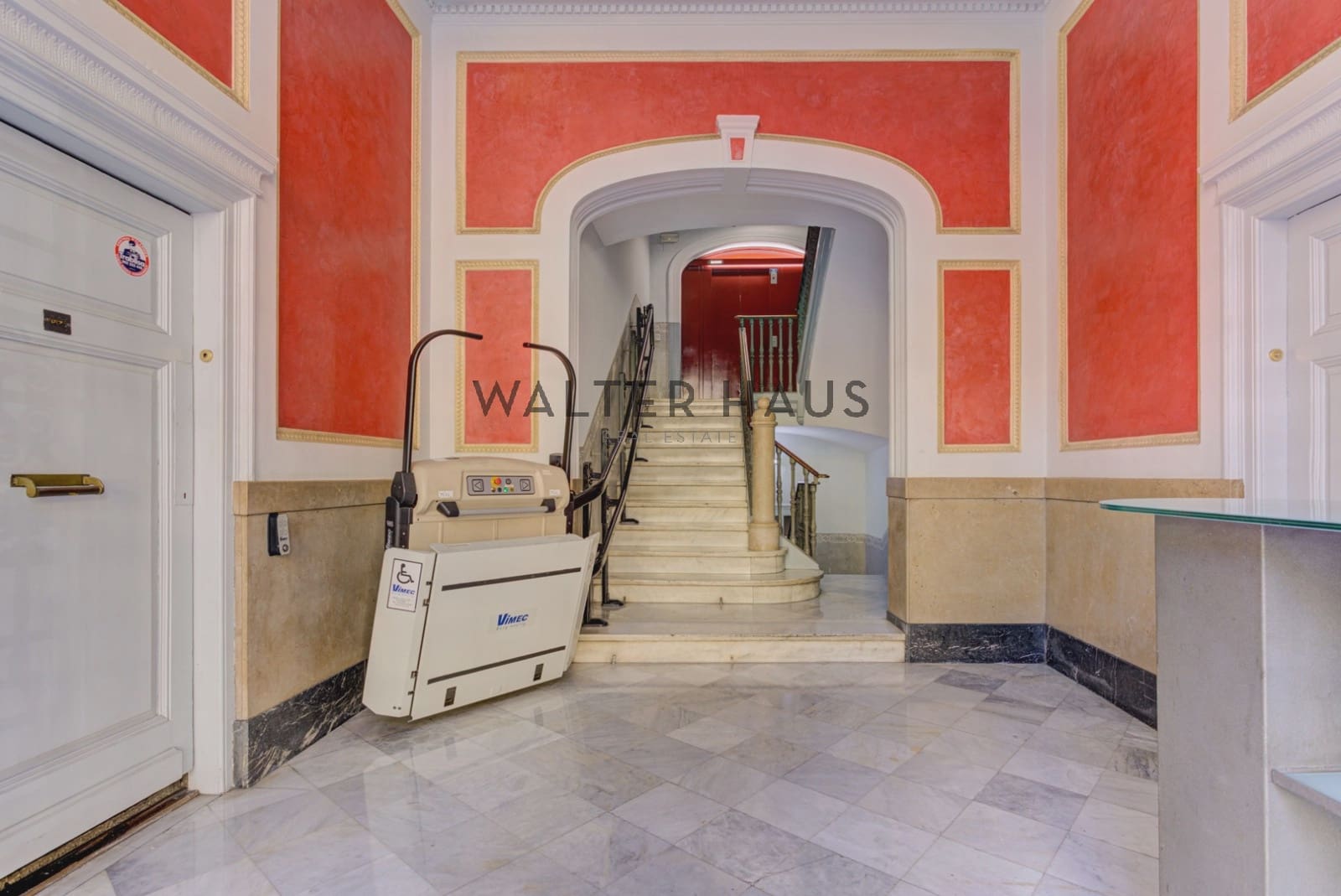 3 bedroom Flat for sale in Barcelona city - € 1,180,000 (Ref: 9352841)