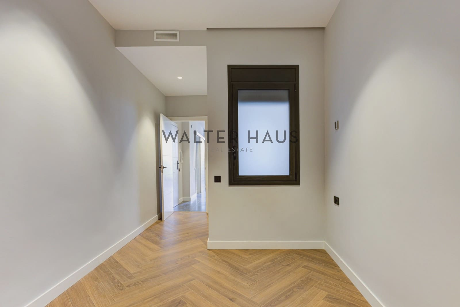 2 makuuhuone Asunto myytävänä paikassa Barcelona kaupunki - 680 000 € (Ref: 9352920)