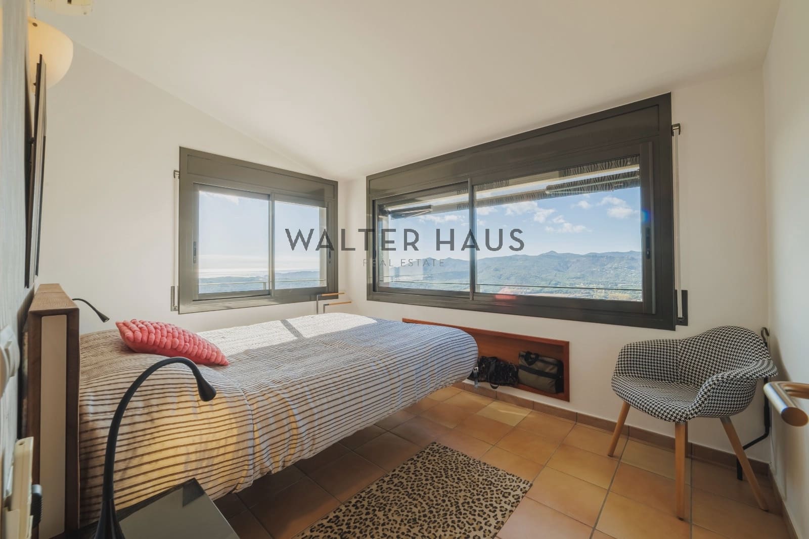 3 soveværelse Villa til salg i Santa Cristina d'Aro med swimmingpool - € 760.000 (Ref: 9354242)