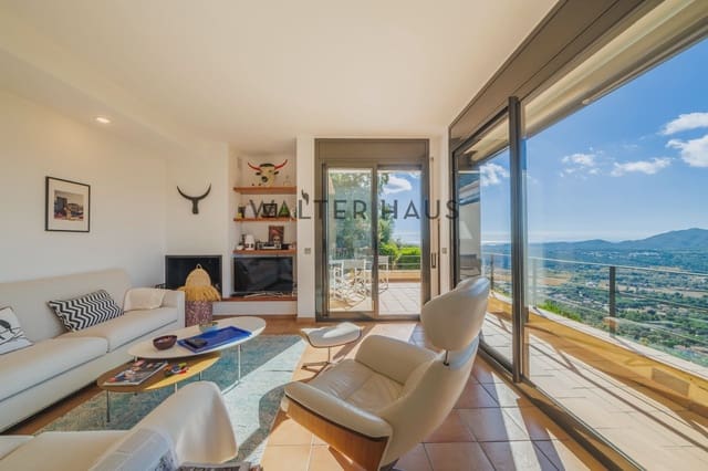 3 soverom Villa til salgs i Santa Cristina d'Aro med svømmebasseng - € 760 000 (Ref: 9354242)