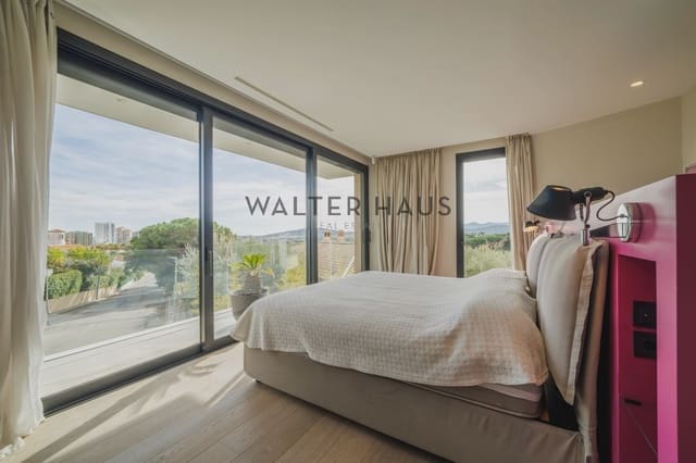 6 bedroom Villa for sale in Platja d'Aro, Castell-Platja d'Aro with pool - € 3,000,000 (Ref: 9360704)