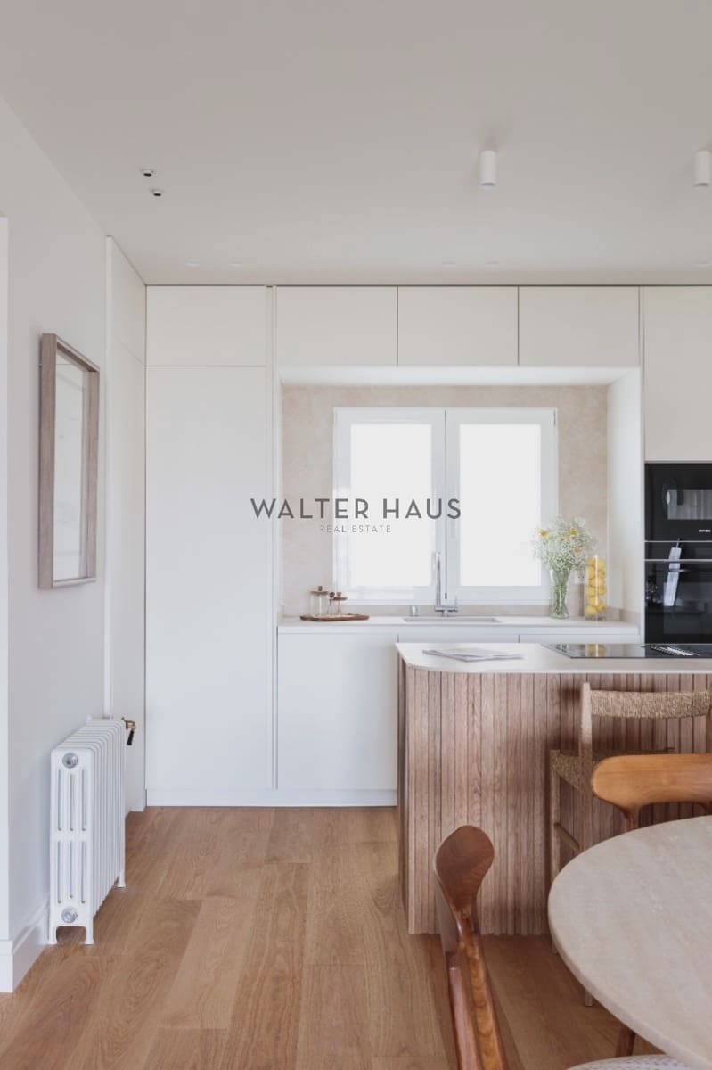 3 slaapkamer Flat te koop in Madrid stad - € 1.945.000 (Ref: 9370342)