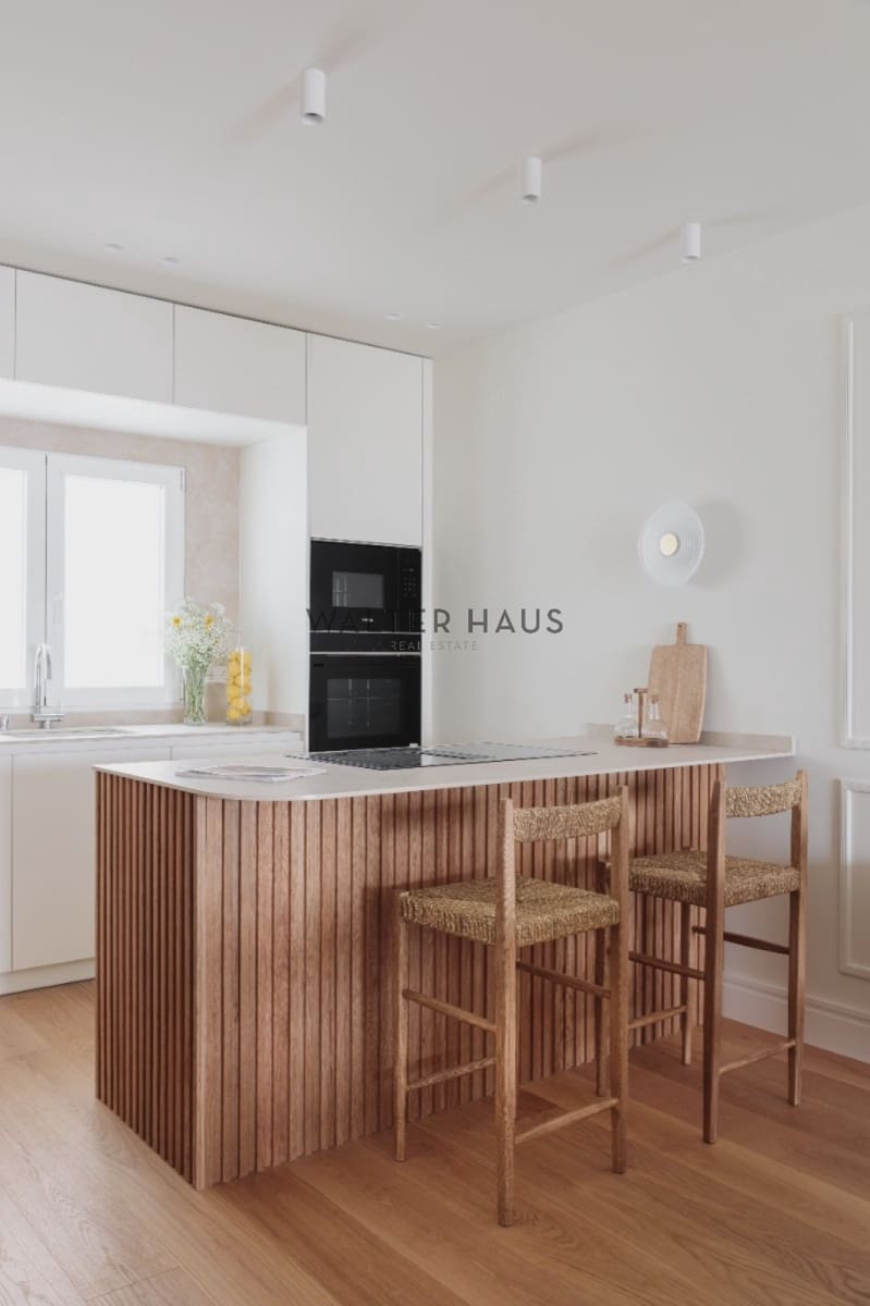 3 slaapkamer Flat te koop in Madrid stad - € 1.945.000 (Ref: 9370342)