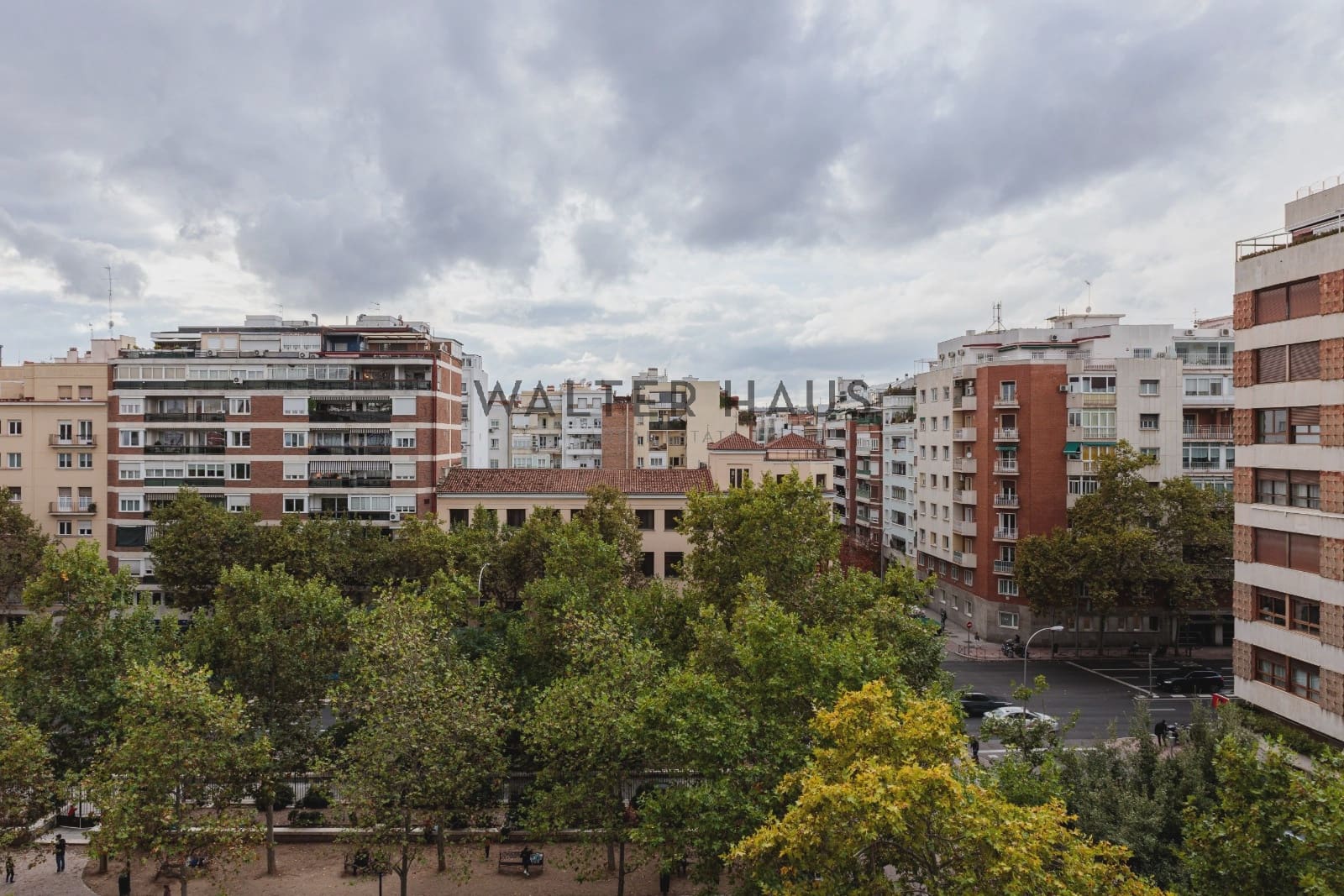 3 slaapkamer Flat te koop in Madrid stad - € 1.945.000 (Ref: 9370342)