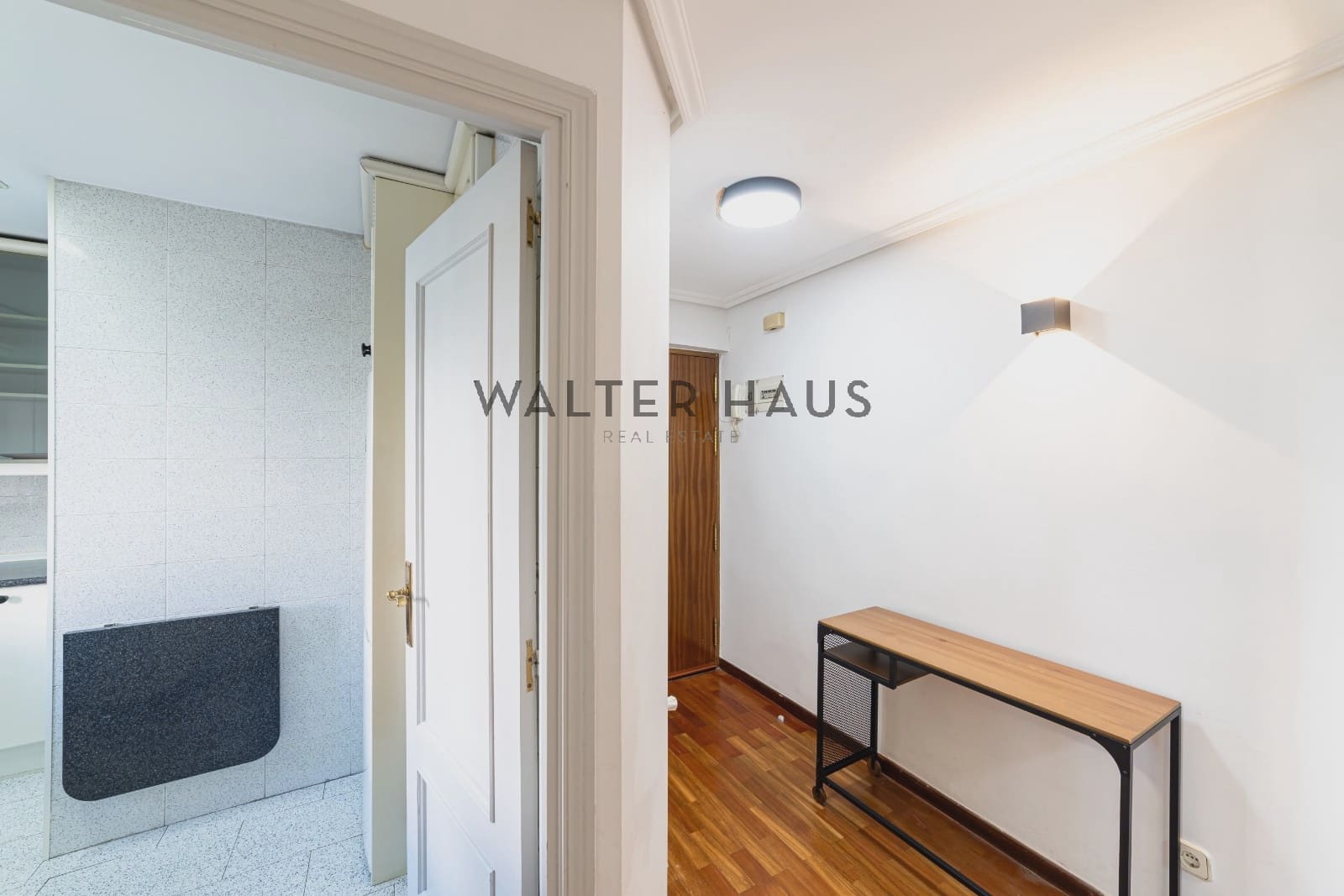 Piso de 2 habitaciones en Madrid ciudad en alquiler - 1.800 € (Ref: 9371408)