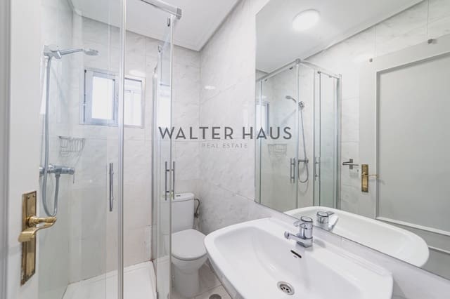 2 soveværelse Lejlighed til leje i Hispanoamérica, Madrid by - € 1.800 (Ref: 9371408)