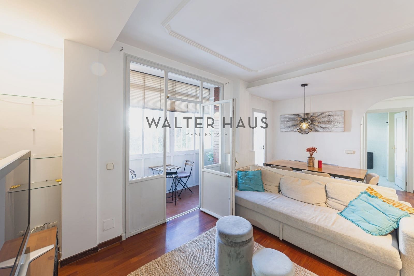 Piso de 2 habitaciones en Madrid ciudad en alquiler - 1.800 € (Ref: 9371408)