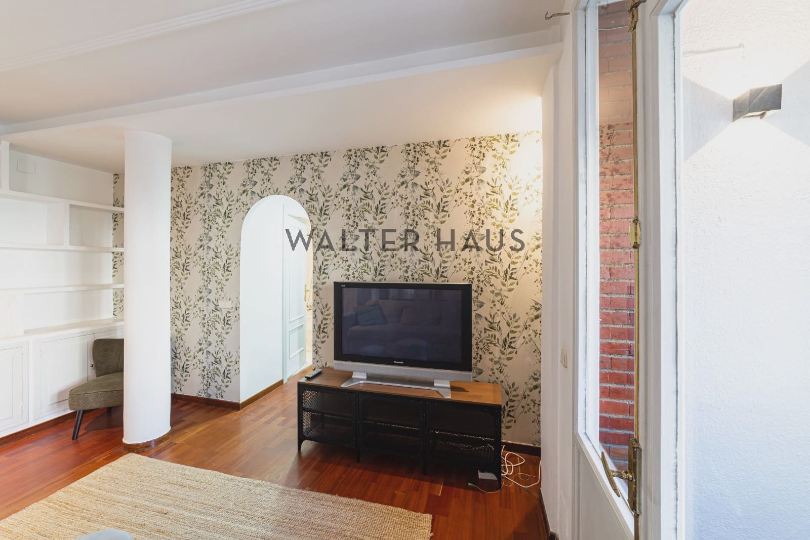 Piso de 2 habitaciones en Madrid ciudad en alquiler - 1.800 € (Ref: 9371408)