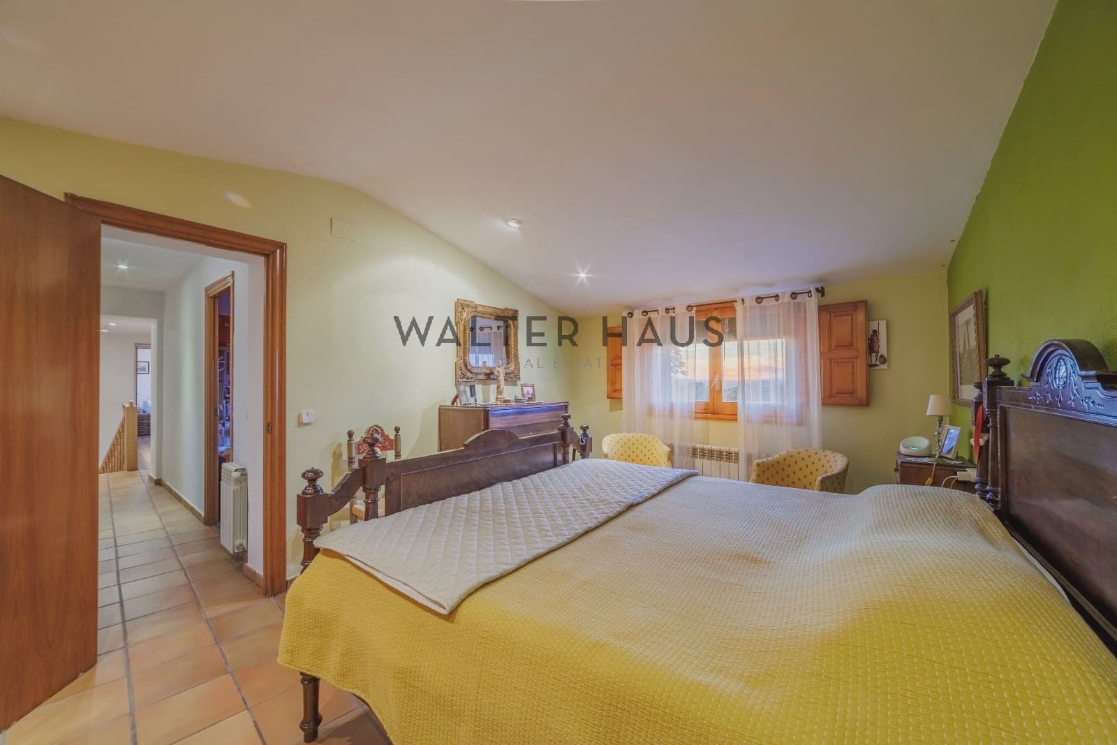 12 bedroom Villa for sale in Llagostera - € 4,700,000 (Ref: 9374105)