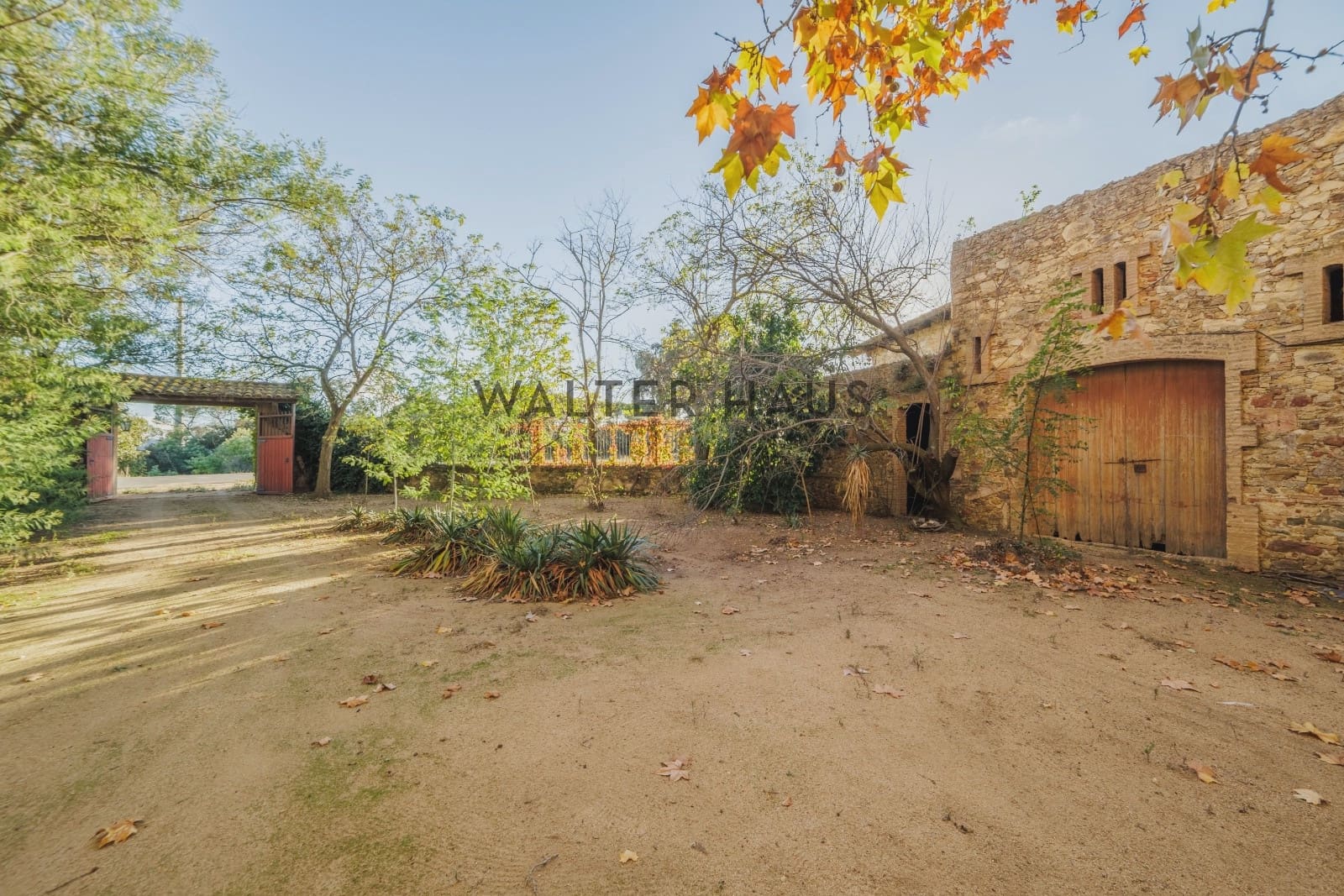 12 bedroom Villa for sale in Llagostera - € 4,700,000 (Ref: 9374105)