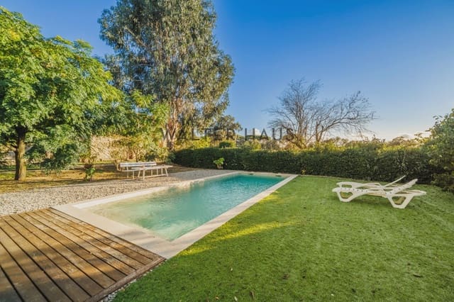 12 bedroom Villa for sale in Llagostera - € 4,700,000 (Ref: 9374105)