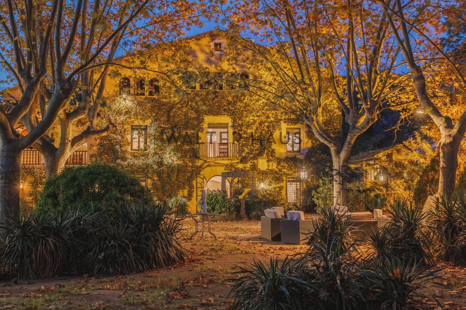 12 bedroom Villa for sale in Llagostera - € 4,700,000 (Ref: 9374105)