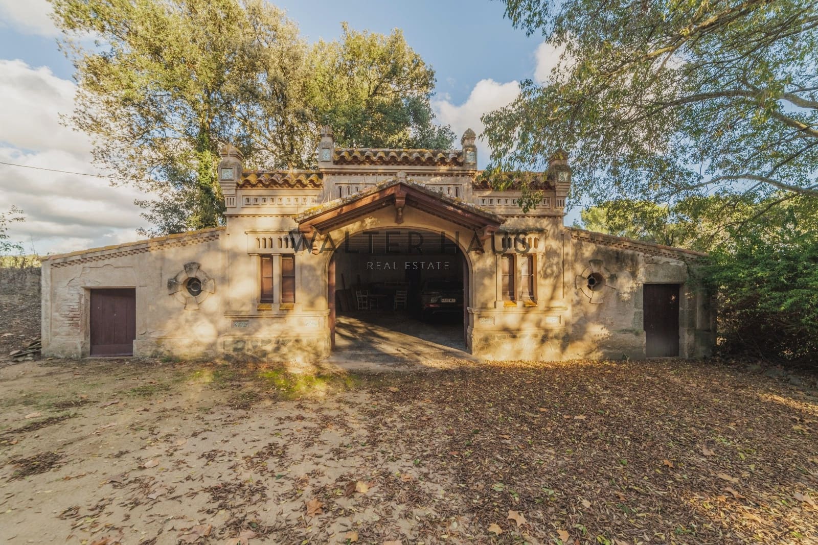 12 bedroom Villa for sale in Llagostera - € 4,700,000 (Ref: 9374105)