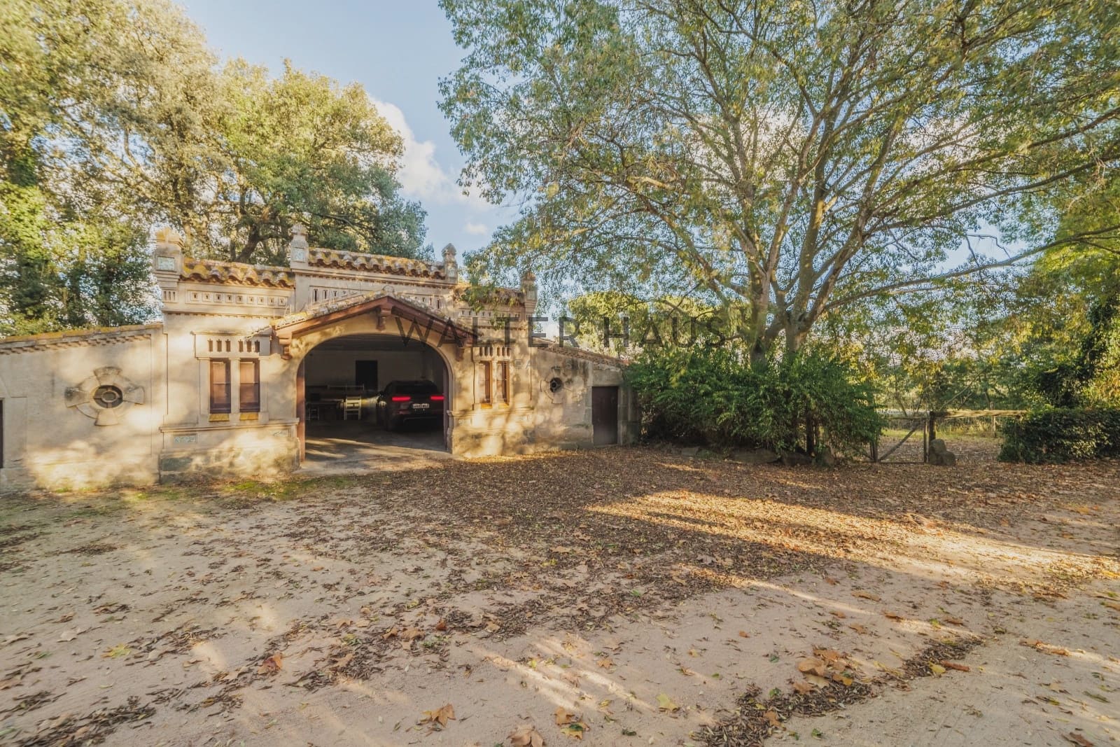 12 bedroom Villa for sale in Llagostera - € 4,700,000 (Ref: 9374105)