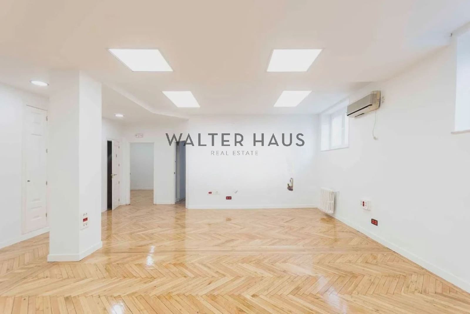 Office for sale in Madrid city - € 850,000 (Ref: 9374670)