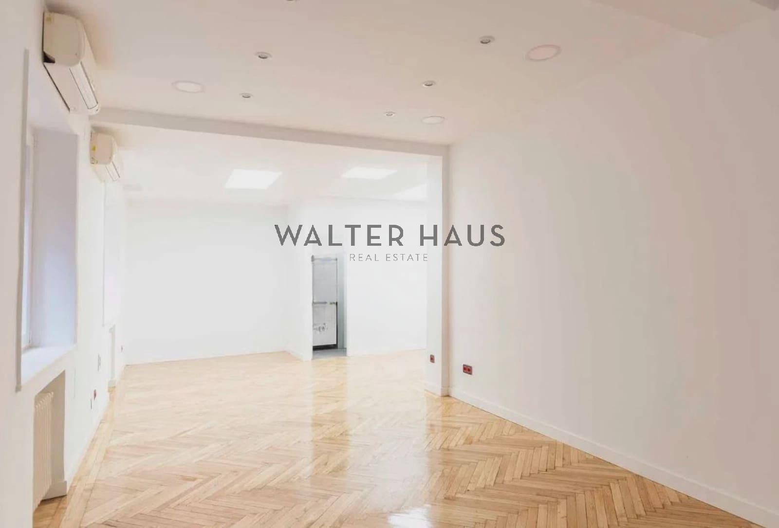 Office for sale in Madrid city - € 850,000 (Ref: 9374670)