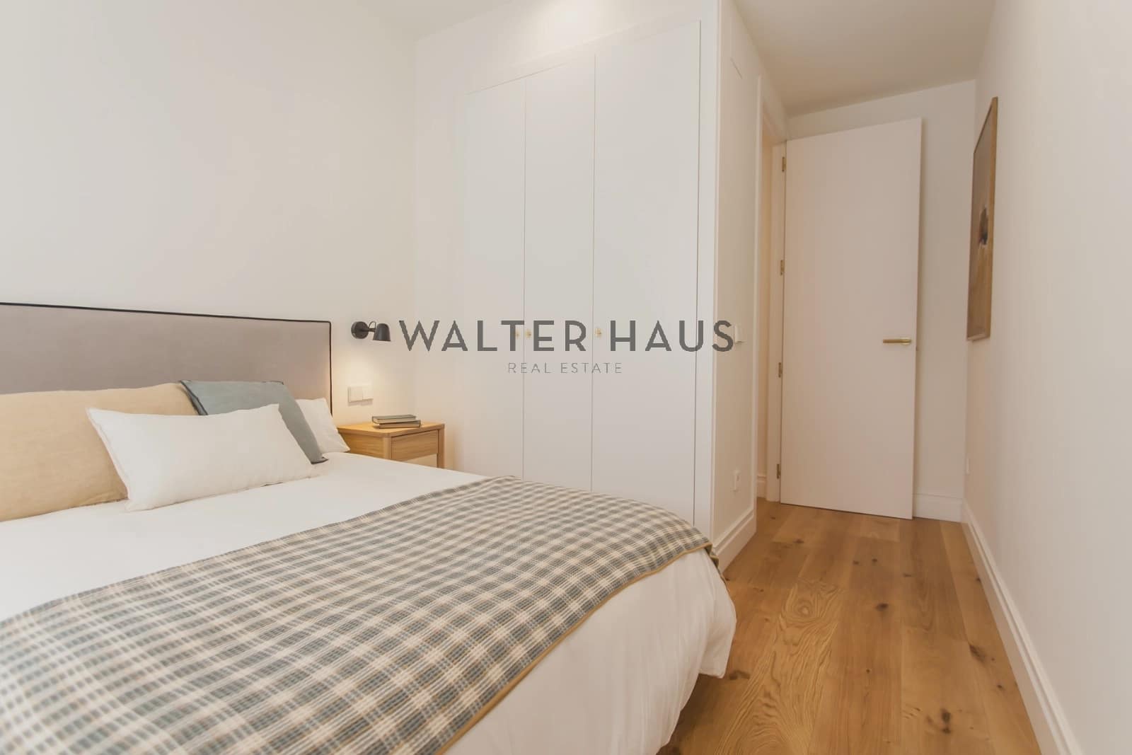 3 bedroom Flat for sale in Madrid city - € 2,250,000 (Ref: 9379747)