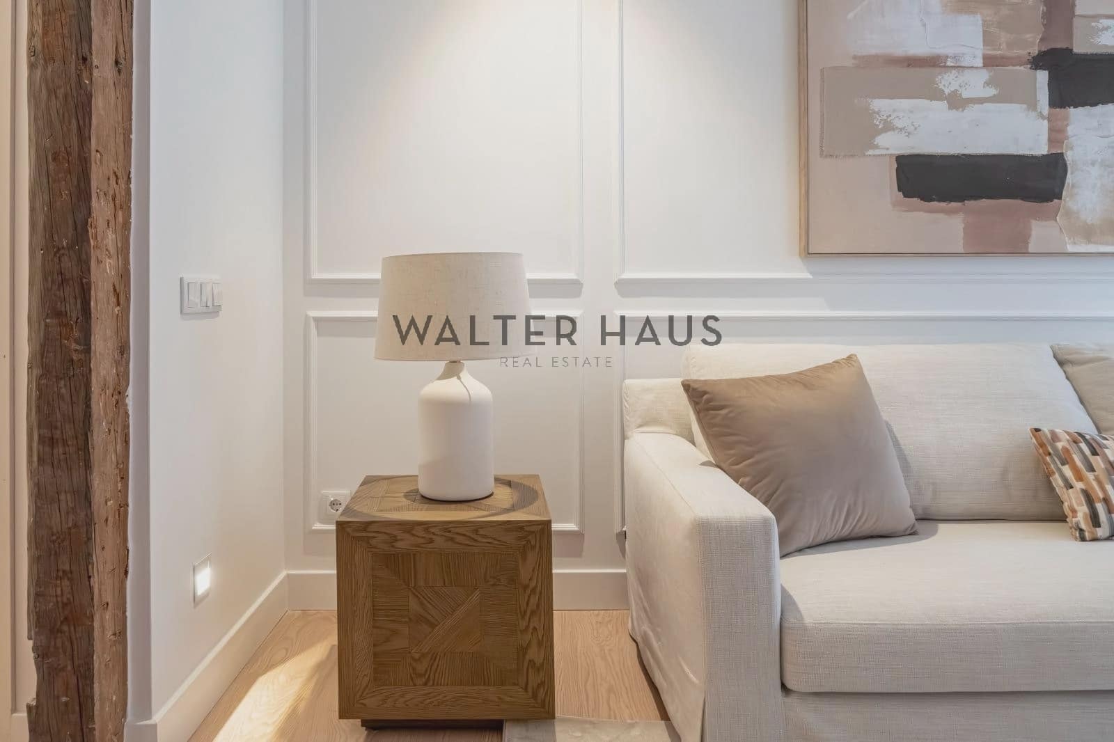 4 soveværelse Lejlighed til salg i Madrid by - € 1.200.000 (Ref: 9386381)