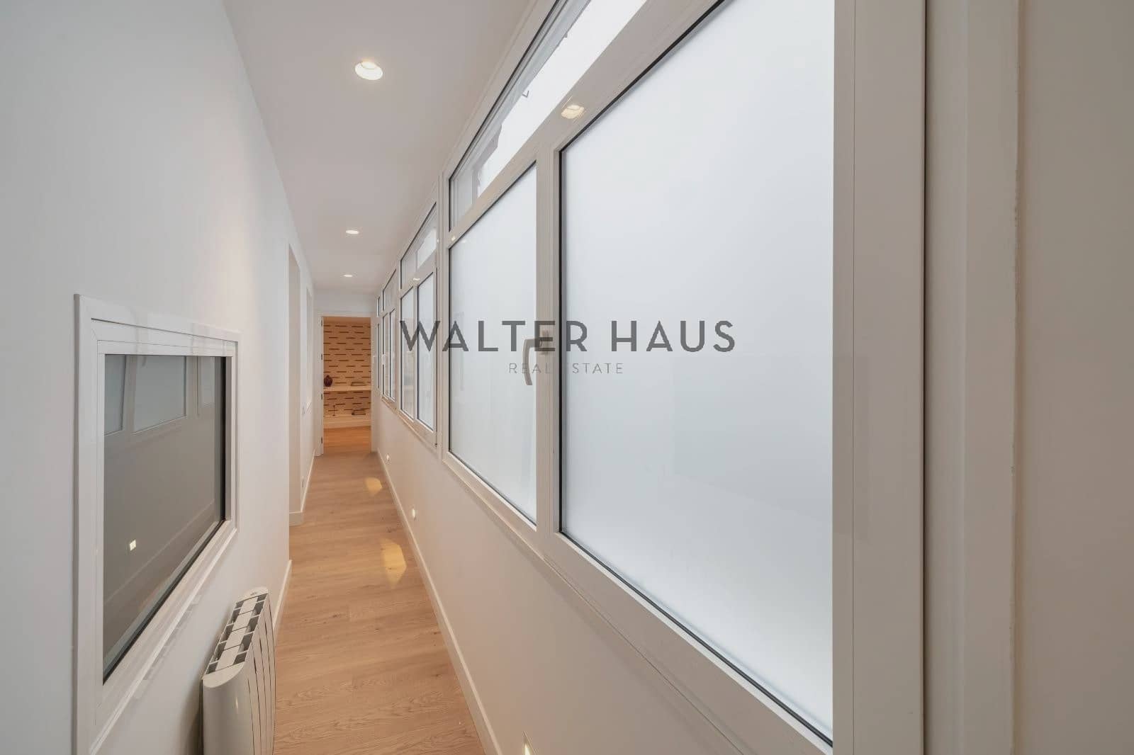 4 soveværelse Lejlighed til salg i Madrid by - € 1.200.000 (Ref: 9386381)