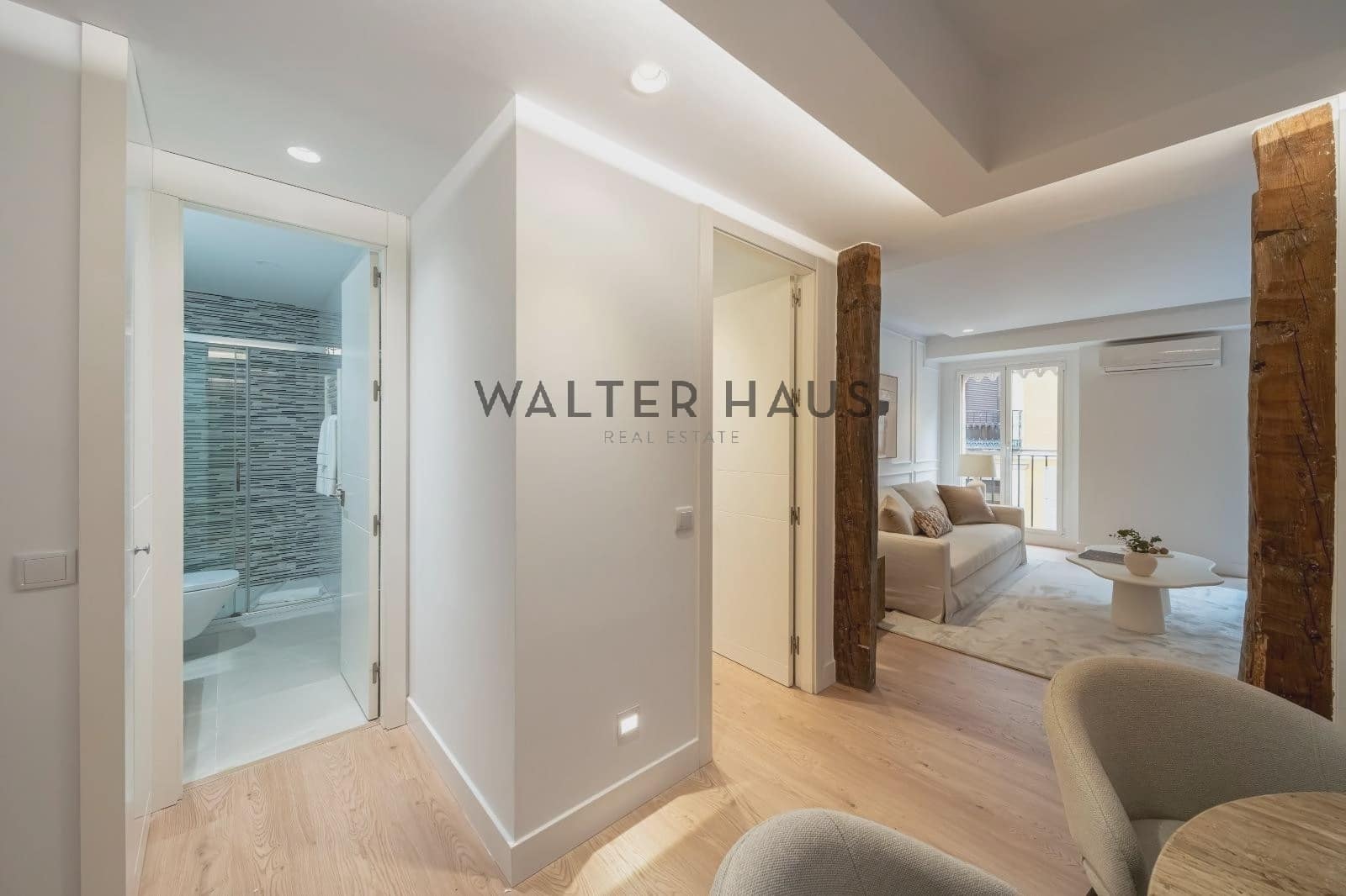 4 soveværelse Lejlighed til salg i Madrid by - € 1.200.000 (Ref: 9386381)