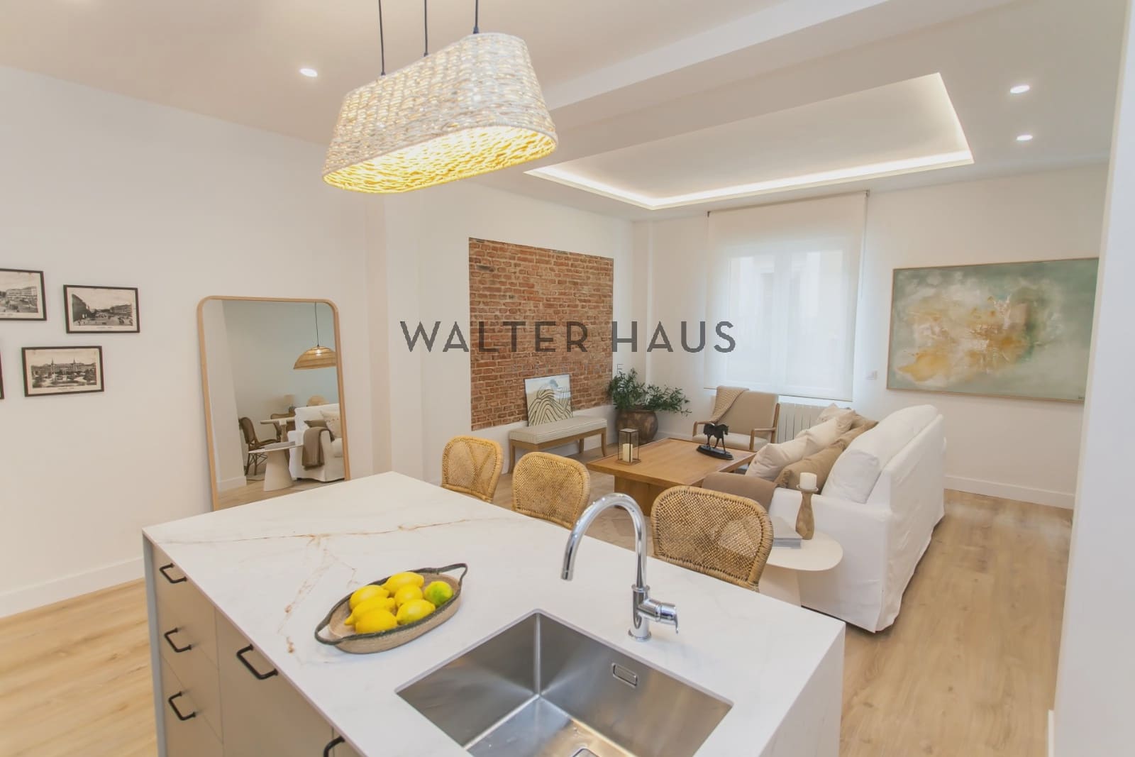 Piso de 3 habitaciones en Madrid ciudad en venta - 1.350.000 € (Ref: 9386382)