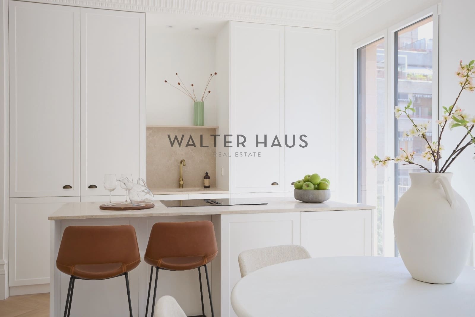 3 bedroom Flat for sale in Madrid city - € 1,485,000 (Ref: 9386908)