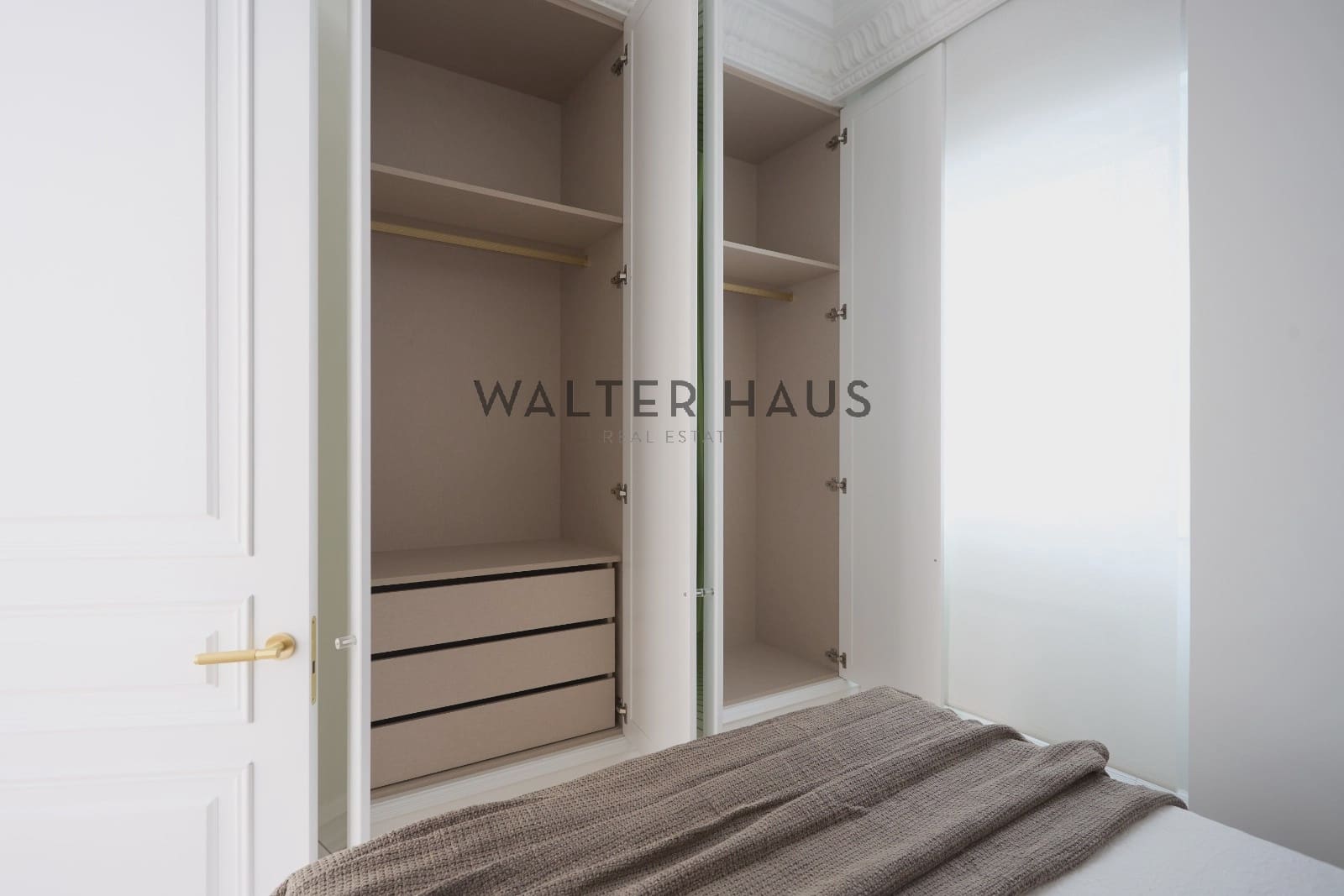 3 bedroom Flat for sale in Madrid city - € 1,485,000 (Ref: 9386908)