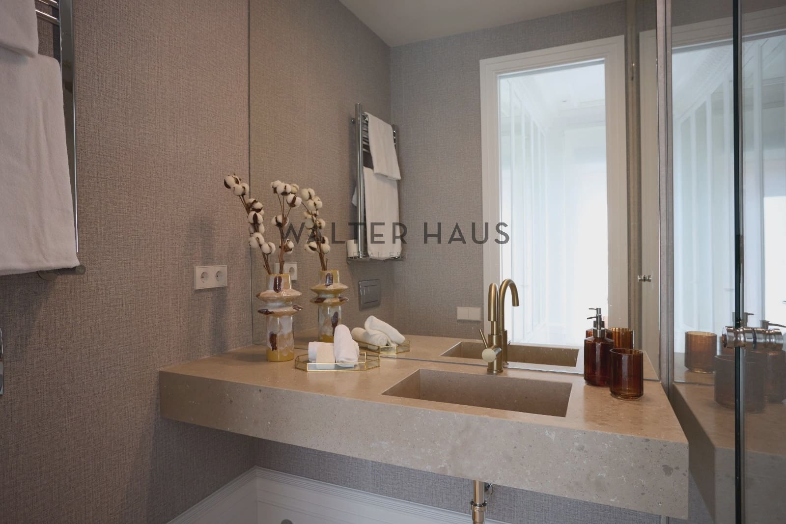 3 bedroom Flat for sale in Madrid city - € 1,485,000 (Ref: 9386908)